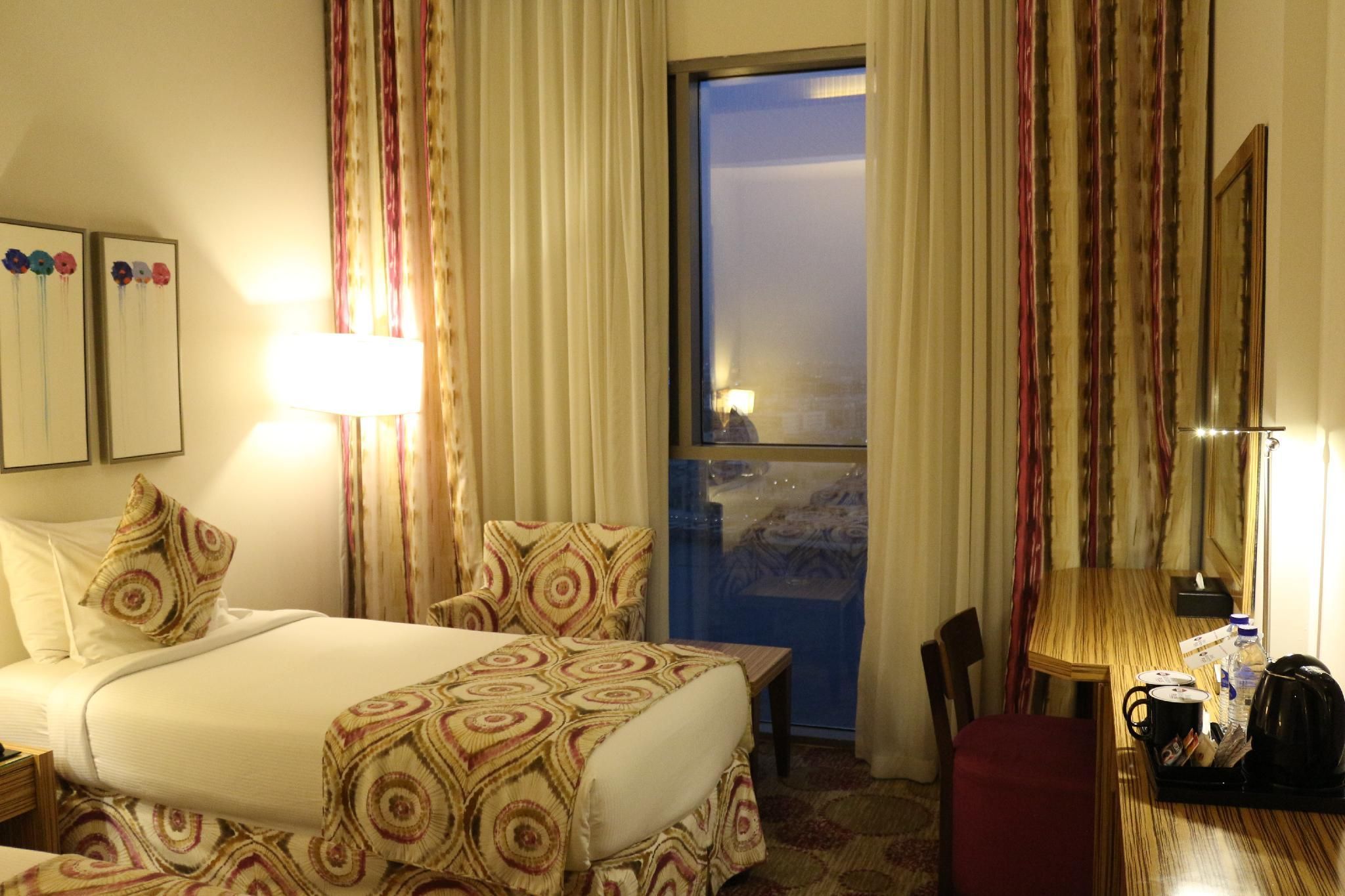 Best Western Plus Pearl Creek 2 Single Beds, NonSmoking, Standard Room 5