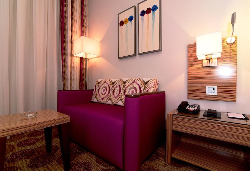 Best Western Plus Pearl Creek Standard Room, 2 Twin Beds, Non Smoking 8