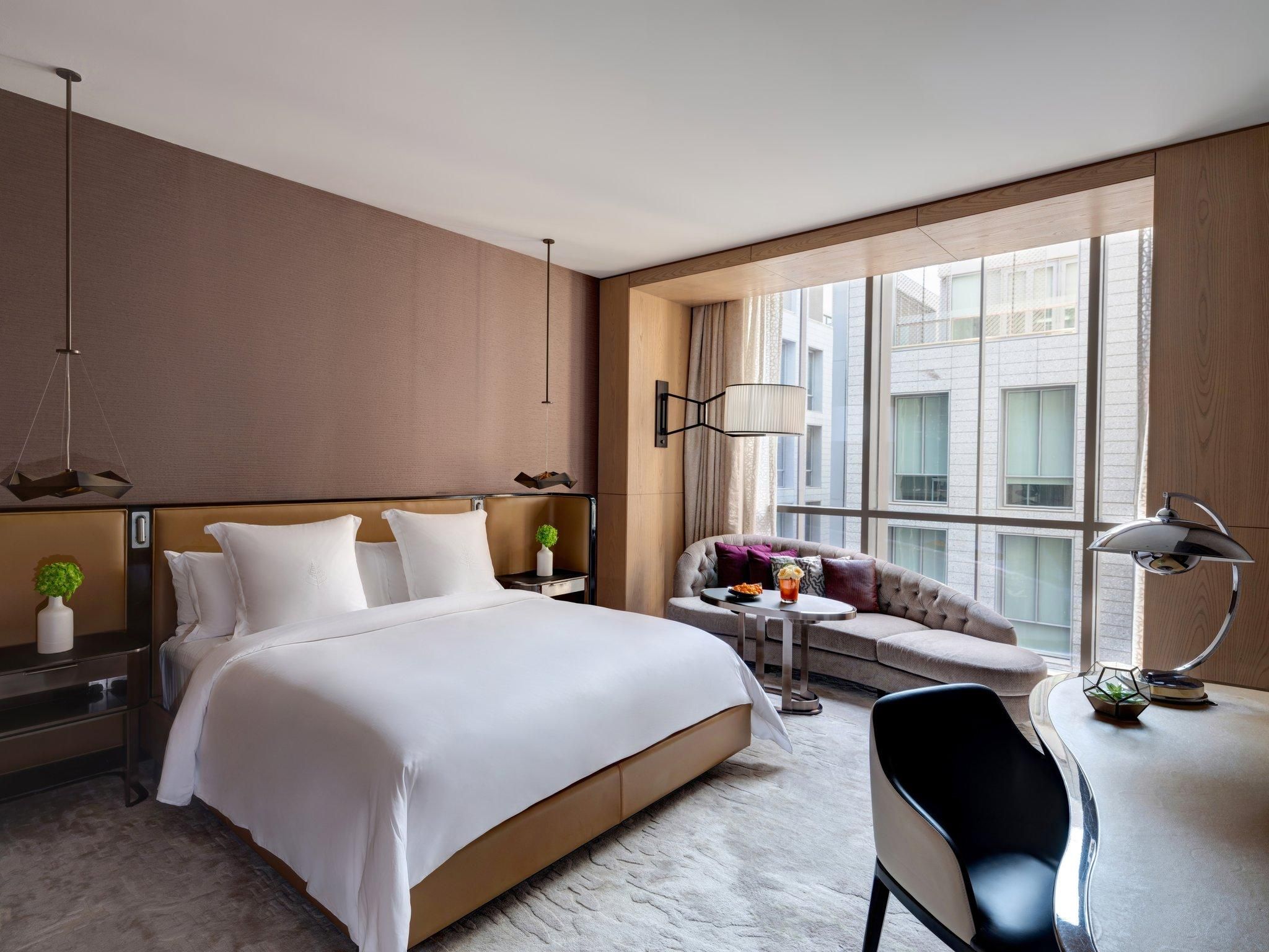 Superior Room with King Bed