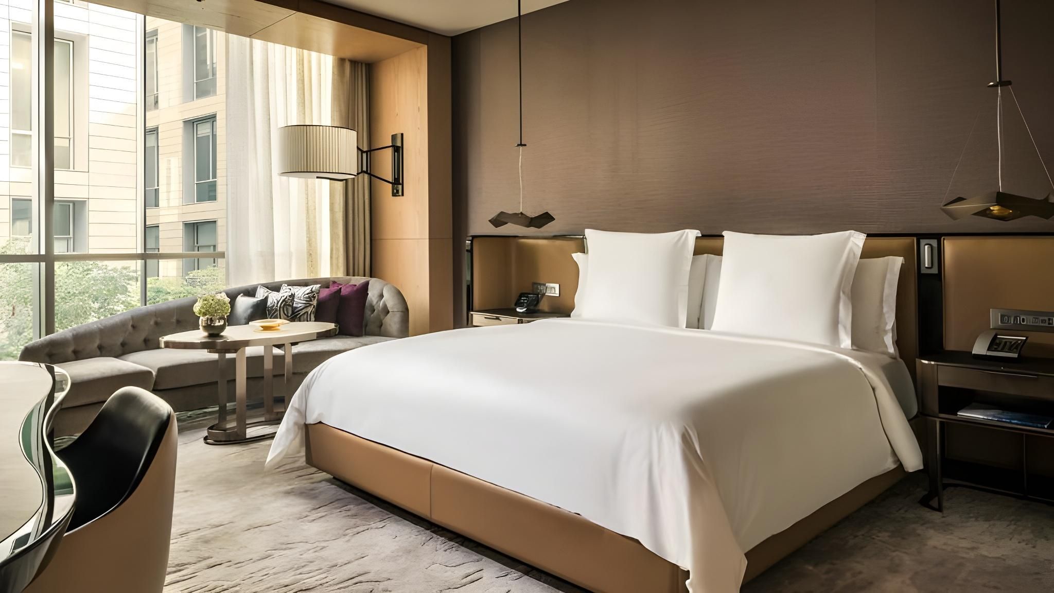 Studio Suite king bed