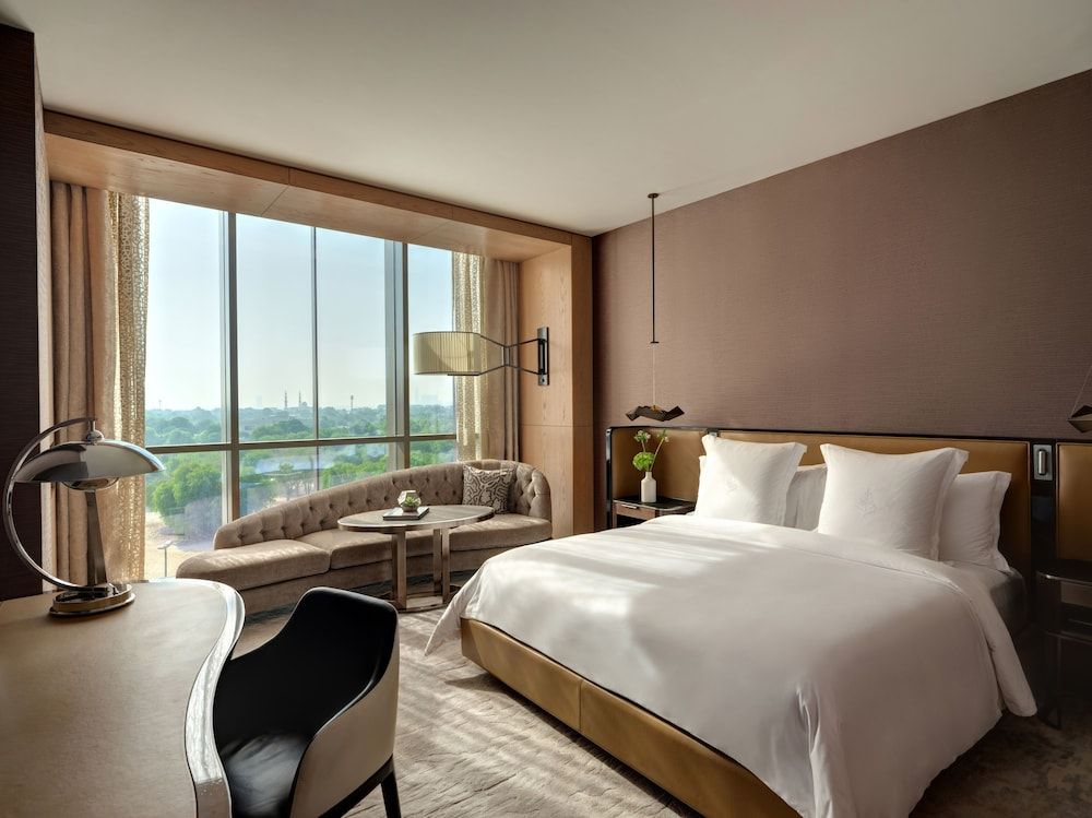 Premier Room, 1 King Bed