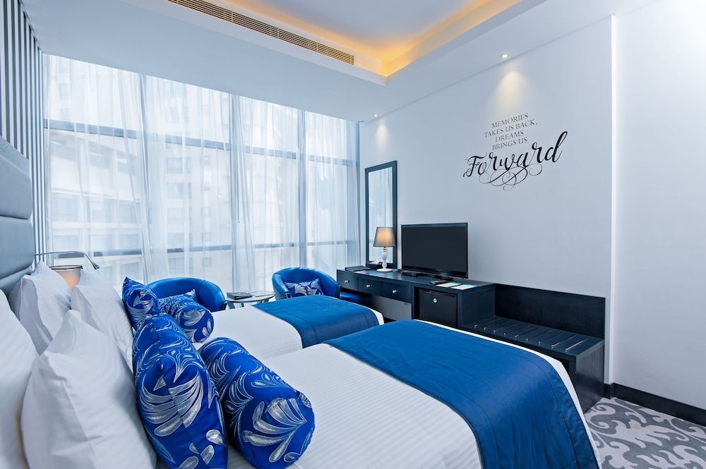 undefined Signature 1 Hotel Tecom 8