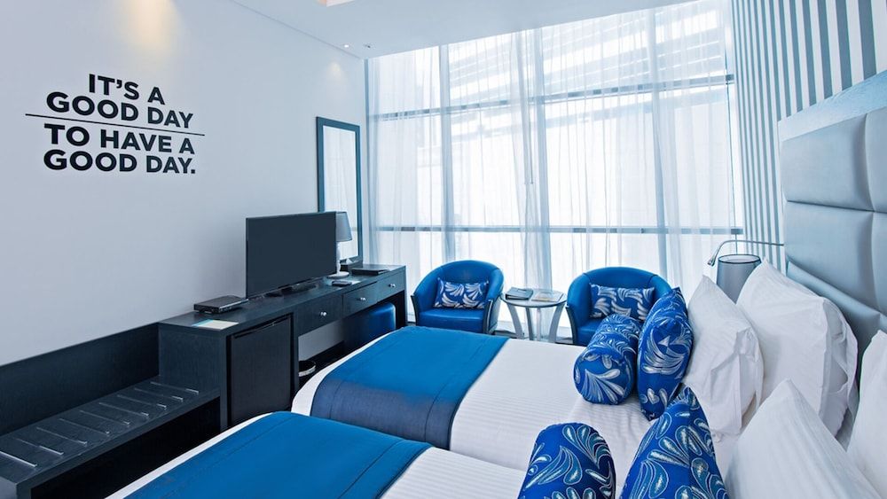 undefined Signature 1 Hotel Tecom 2