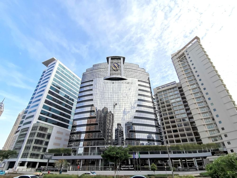 undefined Signature 1 Hotel Tecom 8