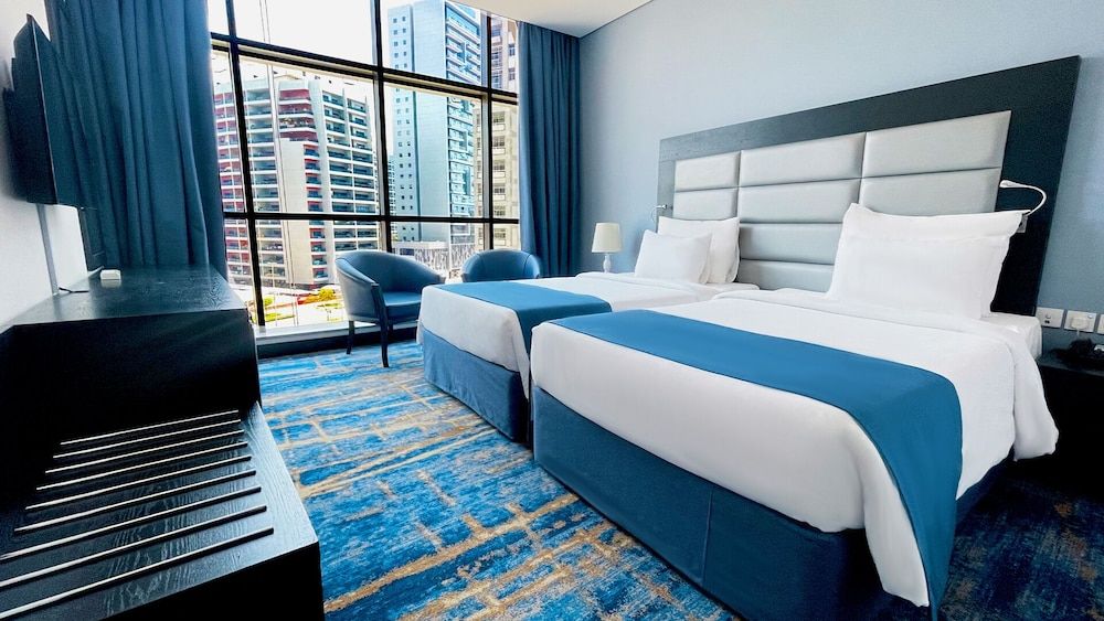 undefined Signature 1 Hotel Tecom 3