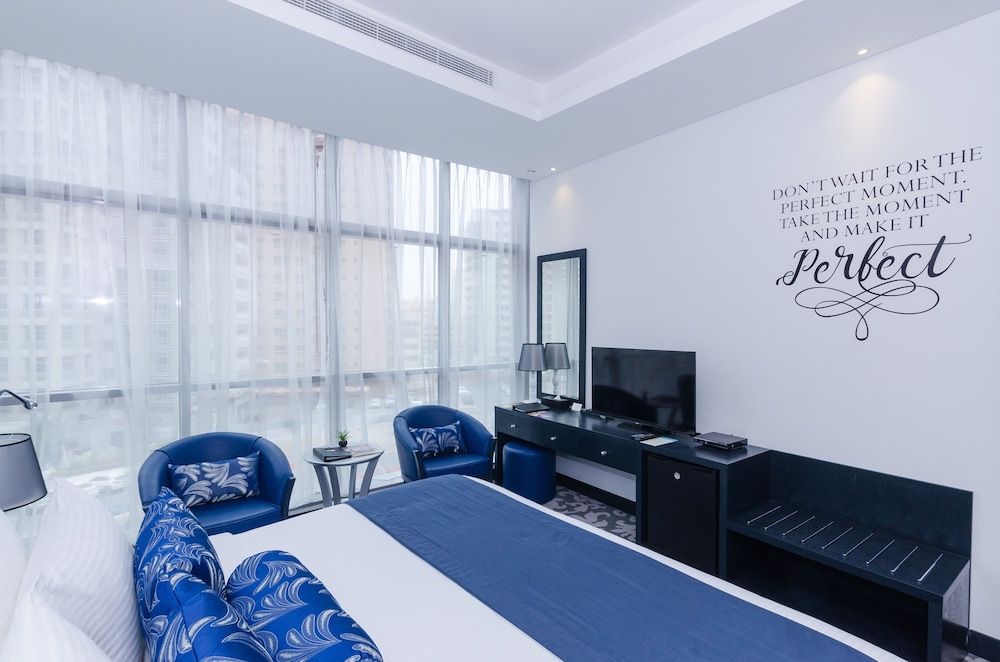 undefined Signature 1 Hotel Tecom 5