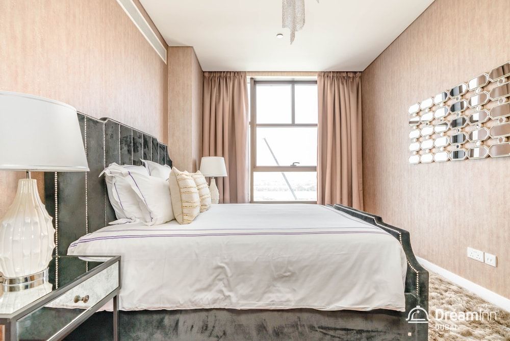 Dream Inn Dubai - City Walk Design Apartment, 4 Bedrooms, City View
