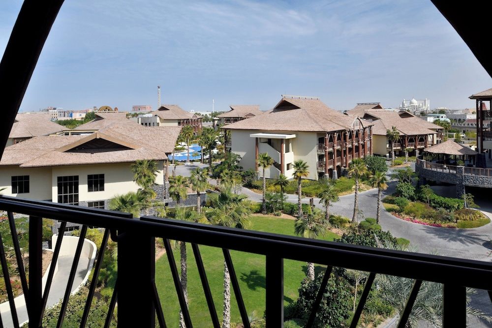 Lapita, Dubai Parks and Resorts, Autograph Collection Room, 1 King Bed, Non Smoking, Resort View 5