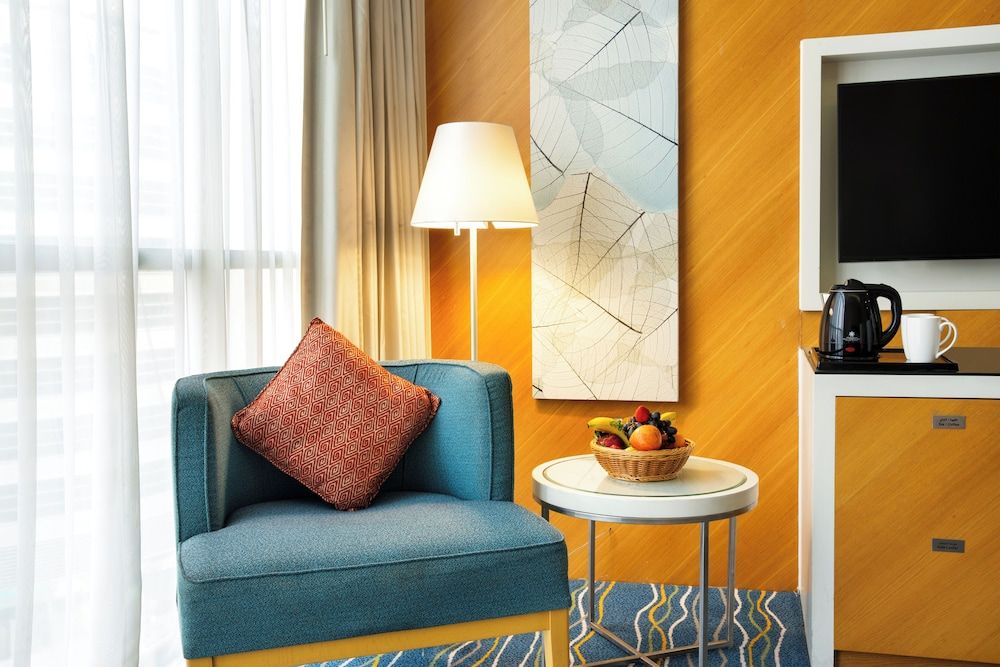Royal Continental Hotel – Dubai Airport Superior King Room 4