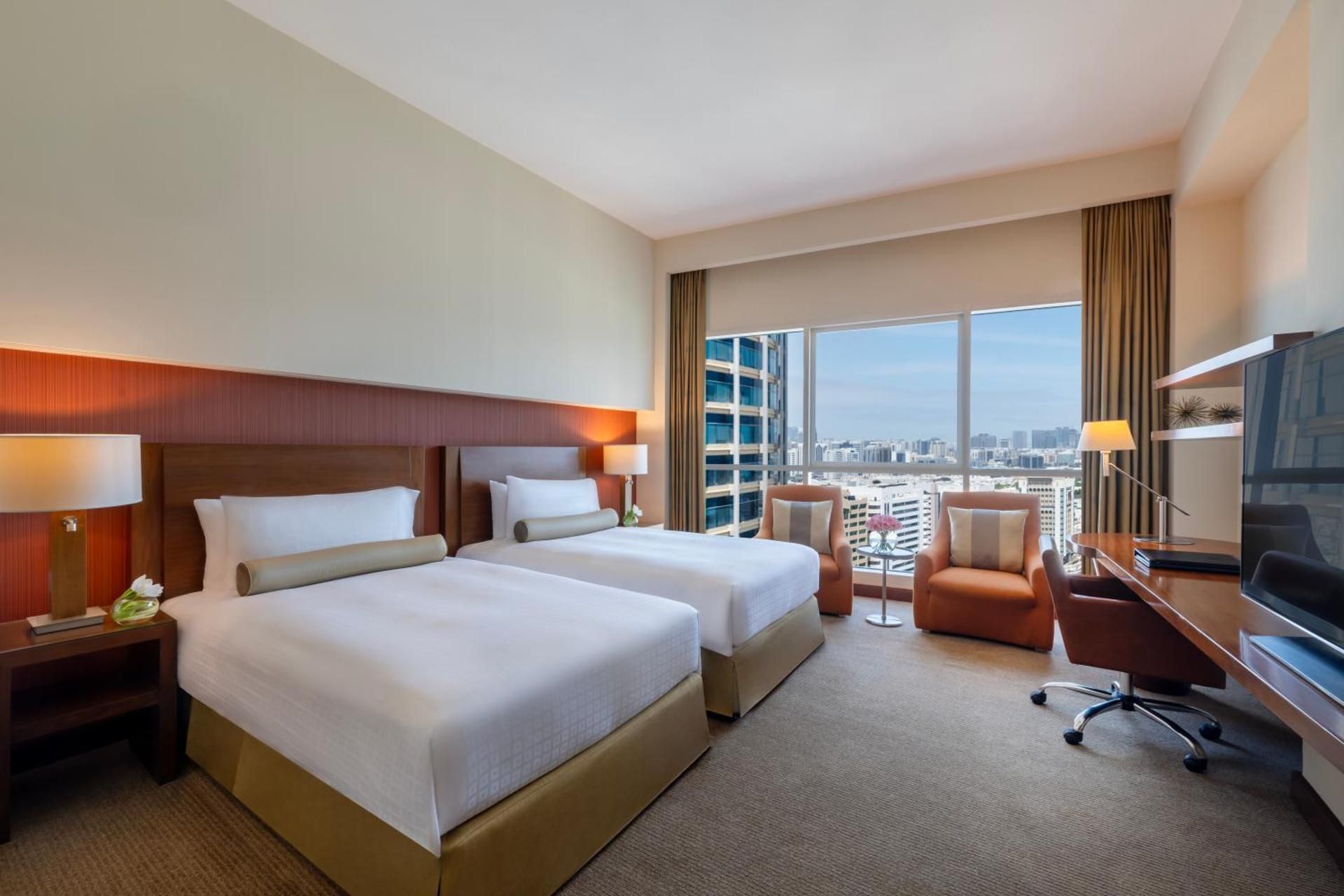Club Room With Lounge Access, King Bed