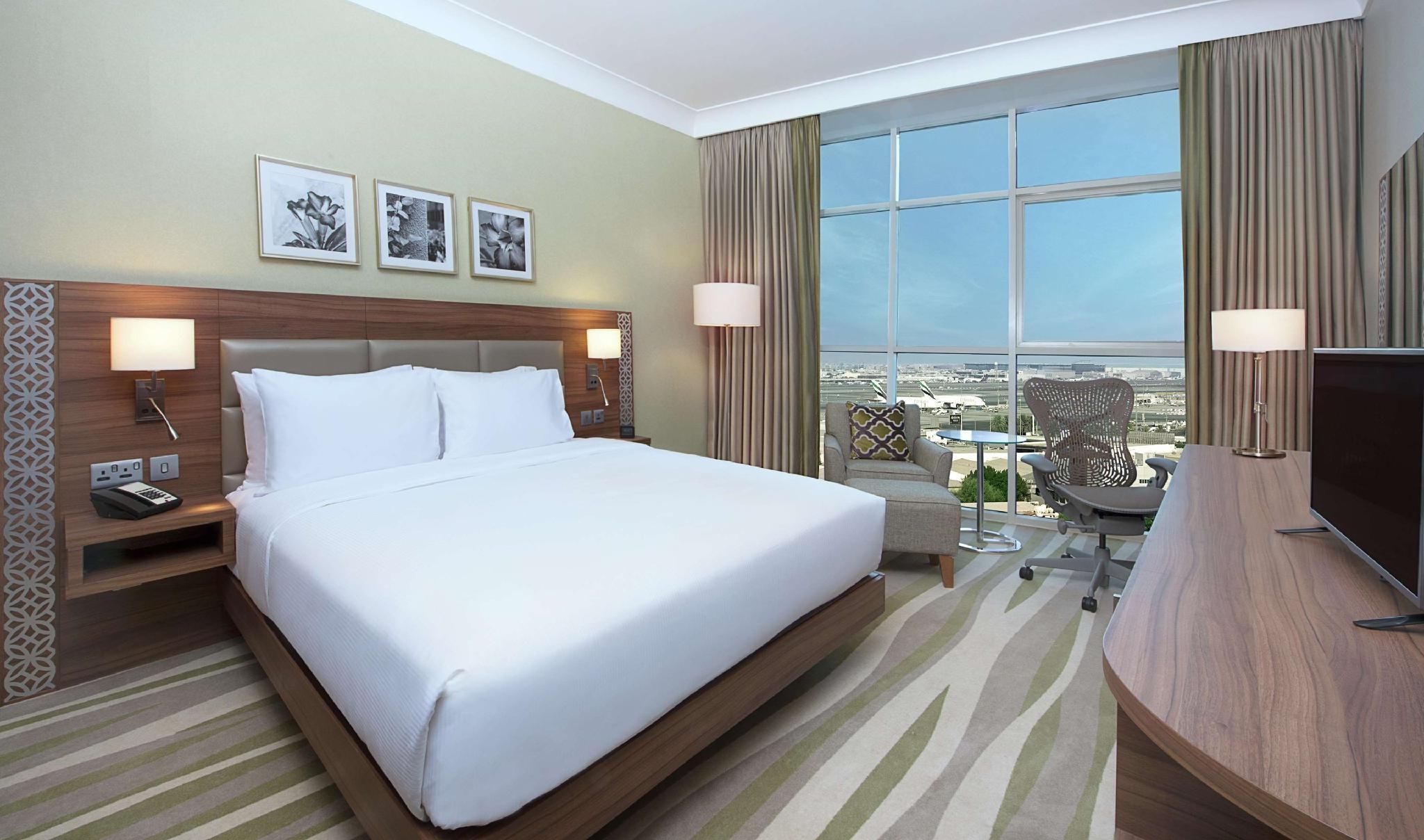 undefined Hilton Garden Inn Dubai Deira 4
