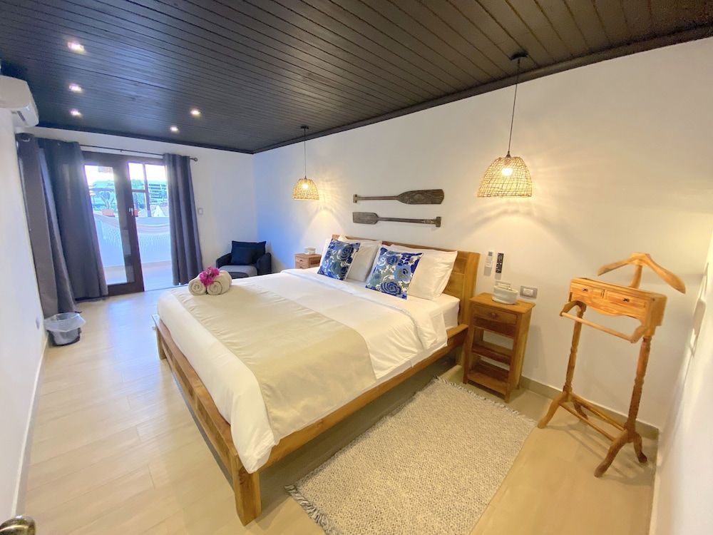 Aruba Lagunita Deluxe Apartment, Private Bathroom (APARTMENT 6) 3