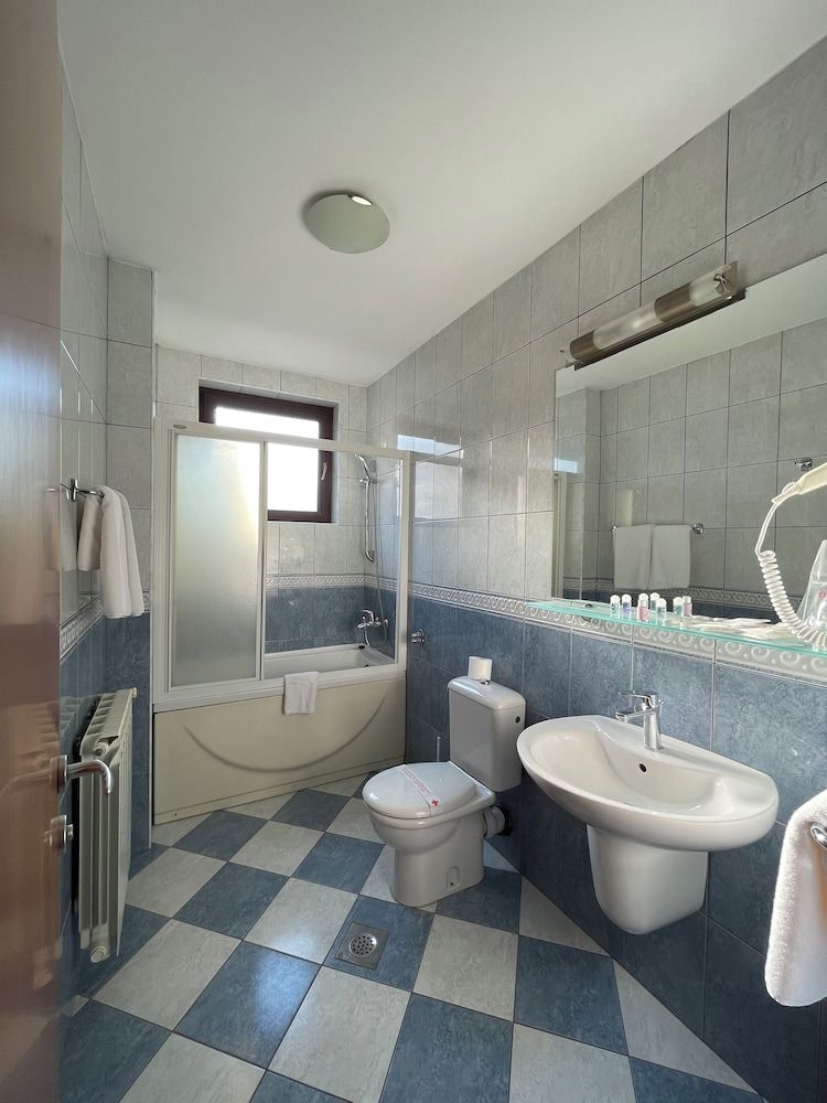 Spa & Hotel Terme Superior Double or Twin Room, 1 Bedroom, Accessible 8