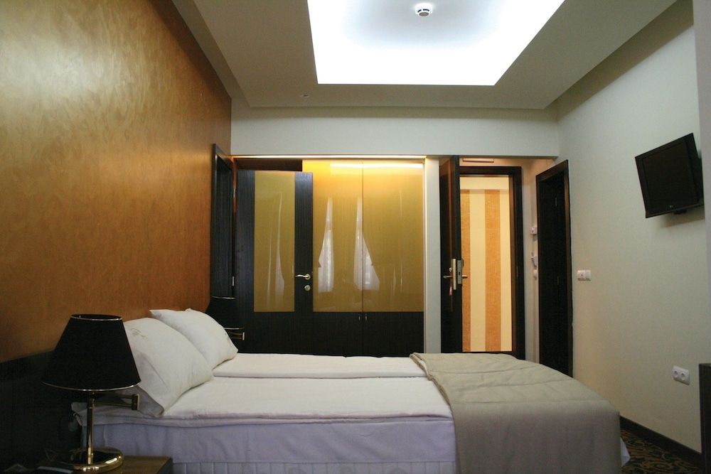 Deluxe Double Room, Accessible, Garden View