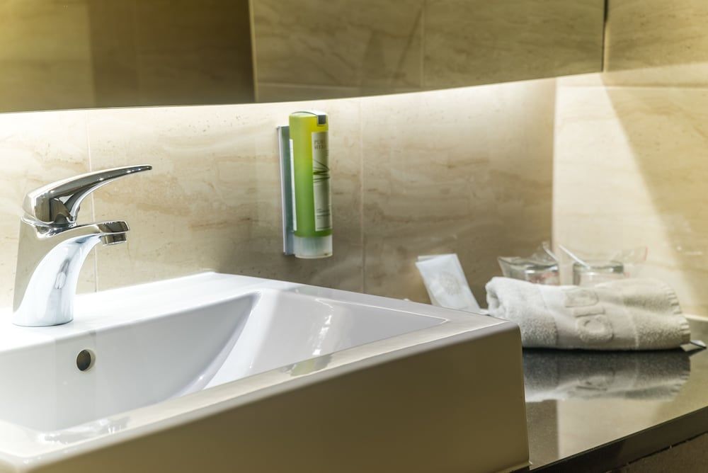 City Hotel Mostar Standard Double or Twin Room, 1 Bedroom, Accessible 13