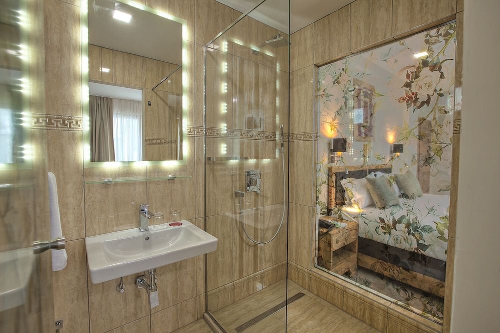 Hotel Aziza Junior Studio Suite, 1 Bedroom, City View 10