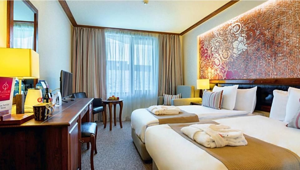 Twin Room (1 Adult + 2 Children) - Halfboard Included