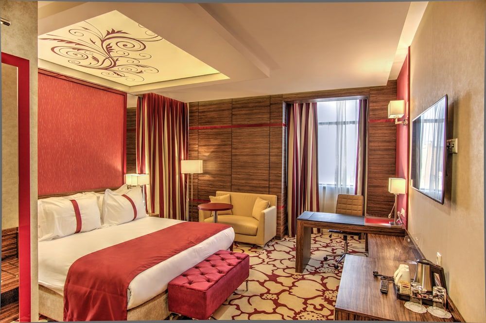 Premium Room, 1 King Bed