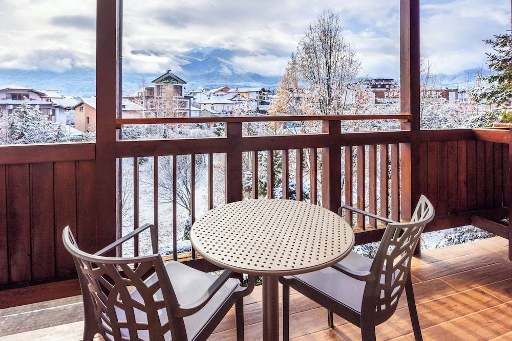 Four Points by Sheraton Bansko One Bedroom Apartment 4
