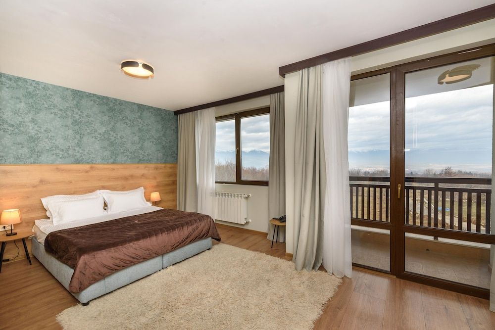 St. George Ski & Holiday Studio, Balcony (Free Mineral Pool, Saunas, Steam bath) 2