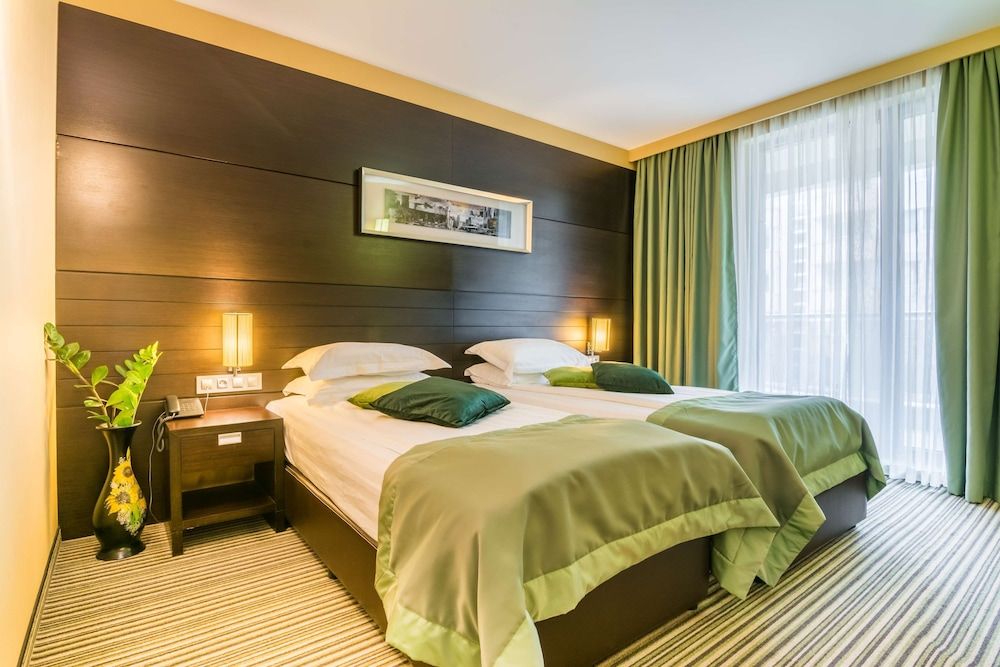 Deluxe Studio, 2 Twin Beds, Non Smoking, Terrace