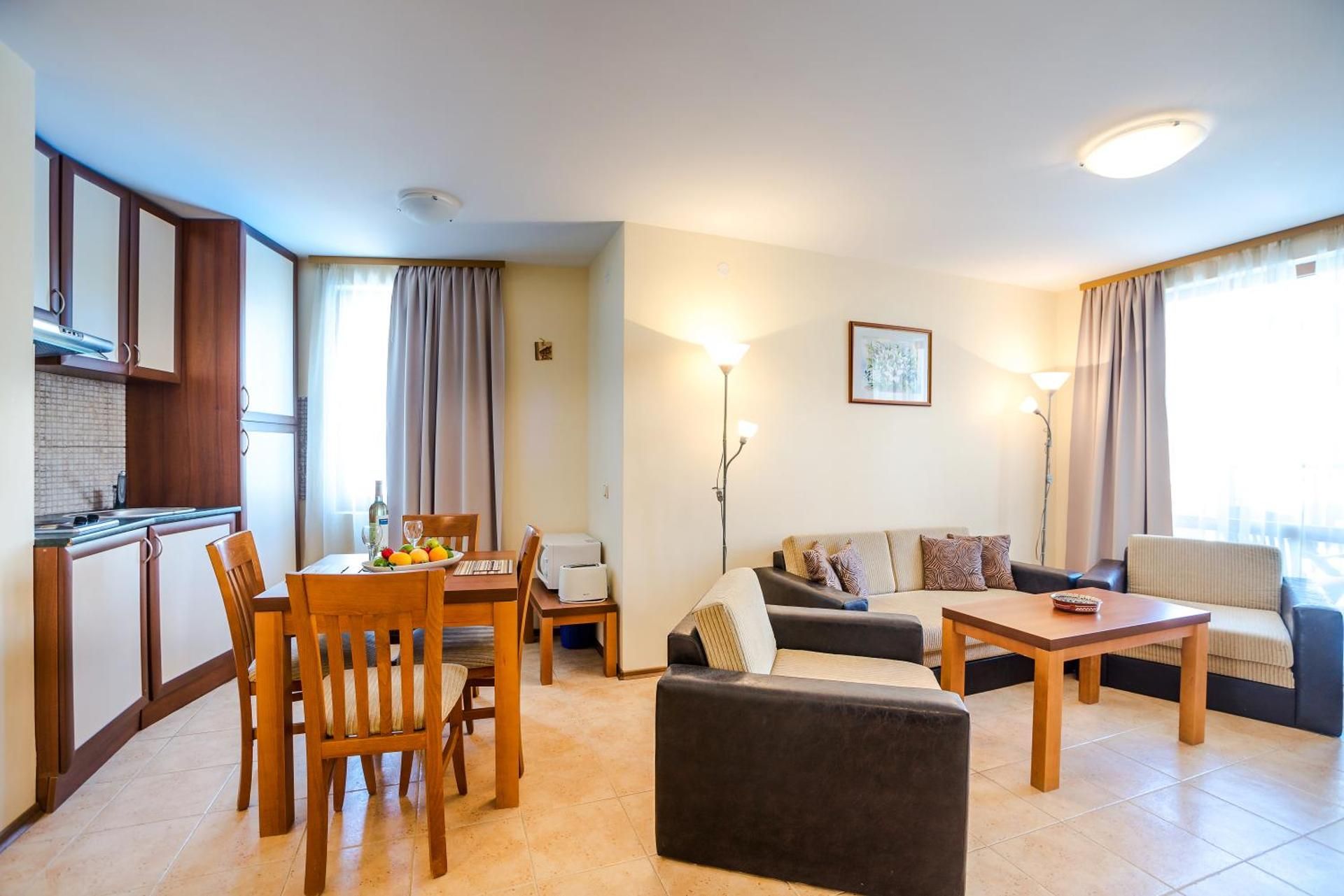 One-Bedroom Apartment with Balcony (2 Adults + 2 Children)