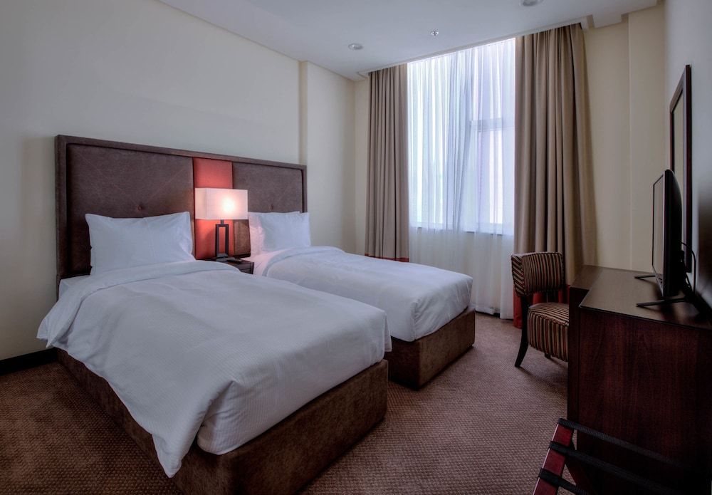 undefined Orange Suites Hotel 3