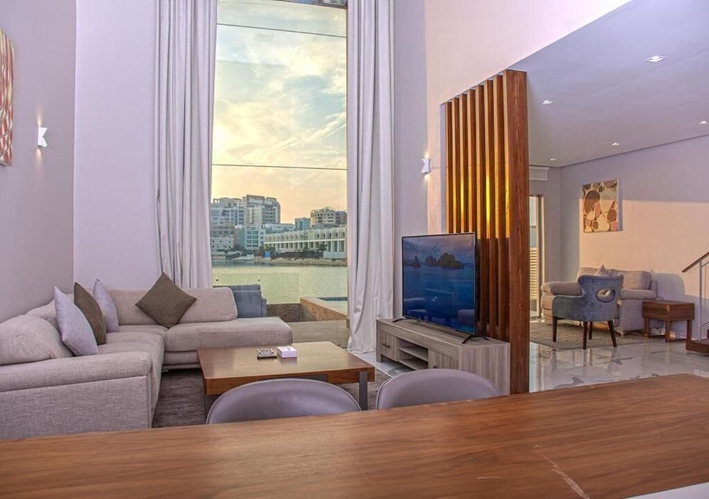 undefined Sealoft Villas 4