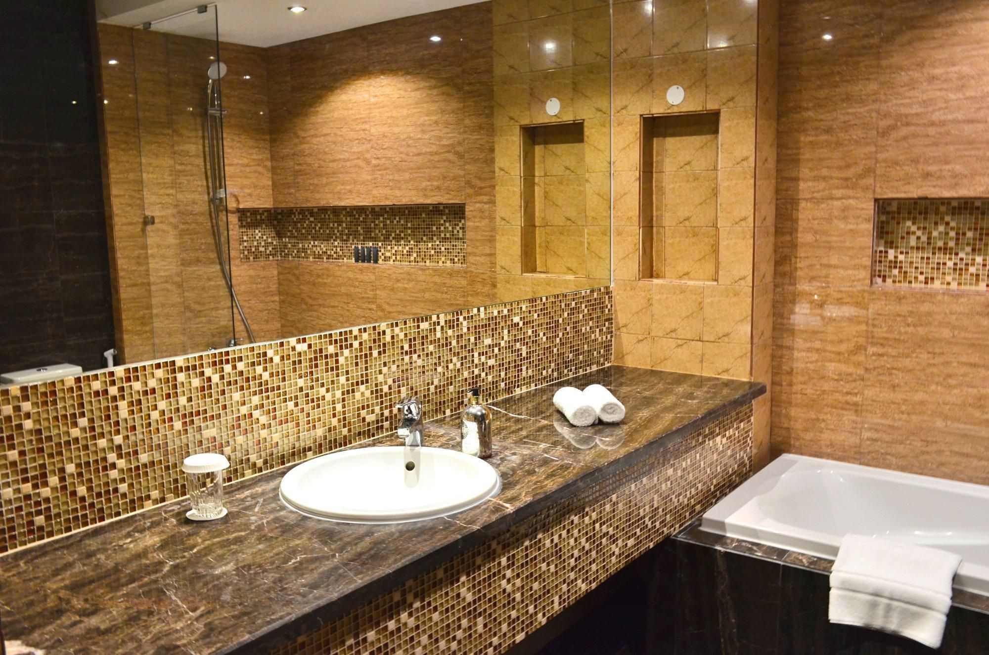 Blaire Executive Suites Classic Rooms