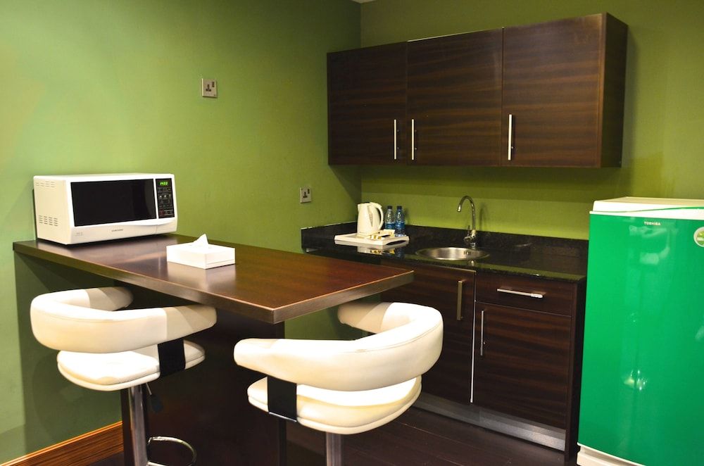Kitchenette