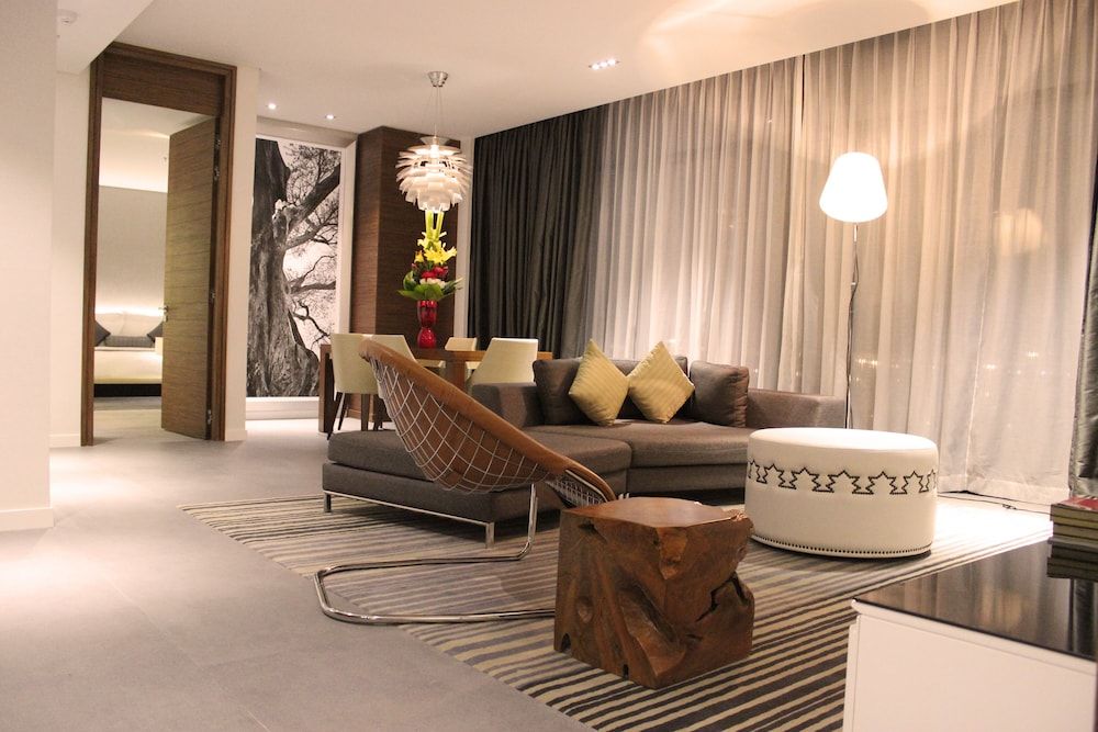 Ramee Grand Hotel & Spa