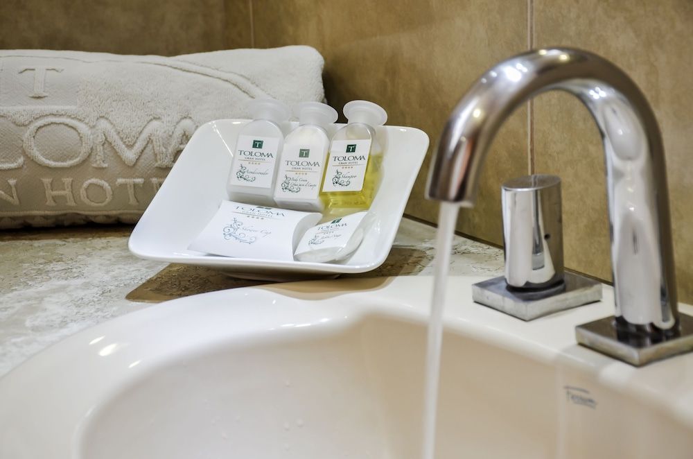 Gran Hotel Toloma Executive Single Room 4