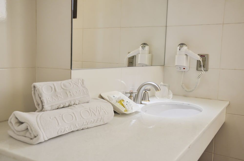 Gran Hotel Toloma Executive Double Room 6