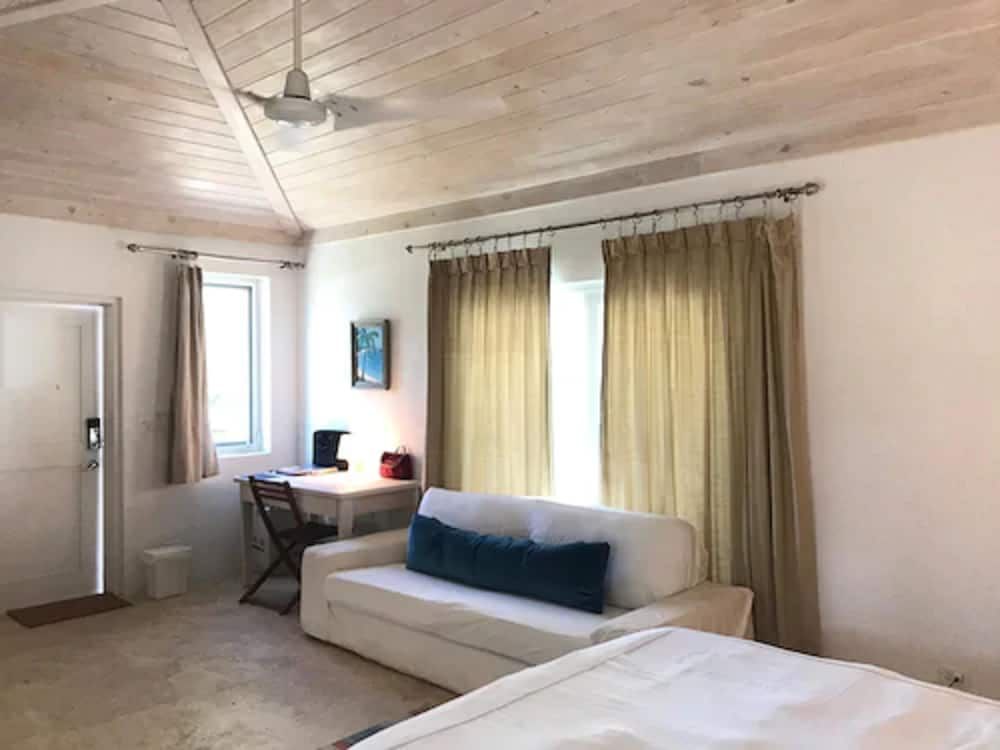 La Bougainvillea Hotel and Villas La Bougainvillea private cottage