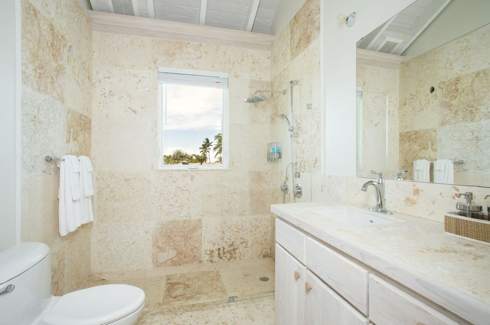 La Bougainvillea Hotel and Villas La Bougainvillea private cottage 8