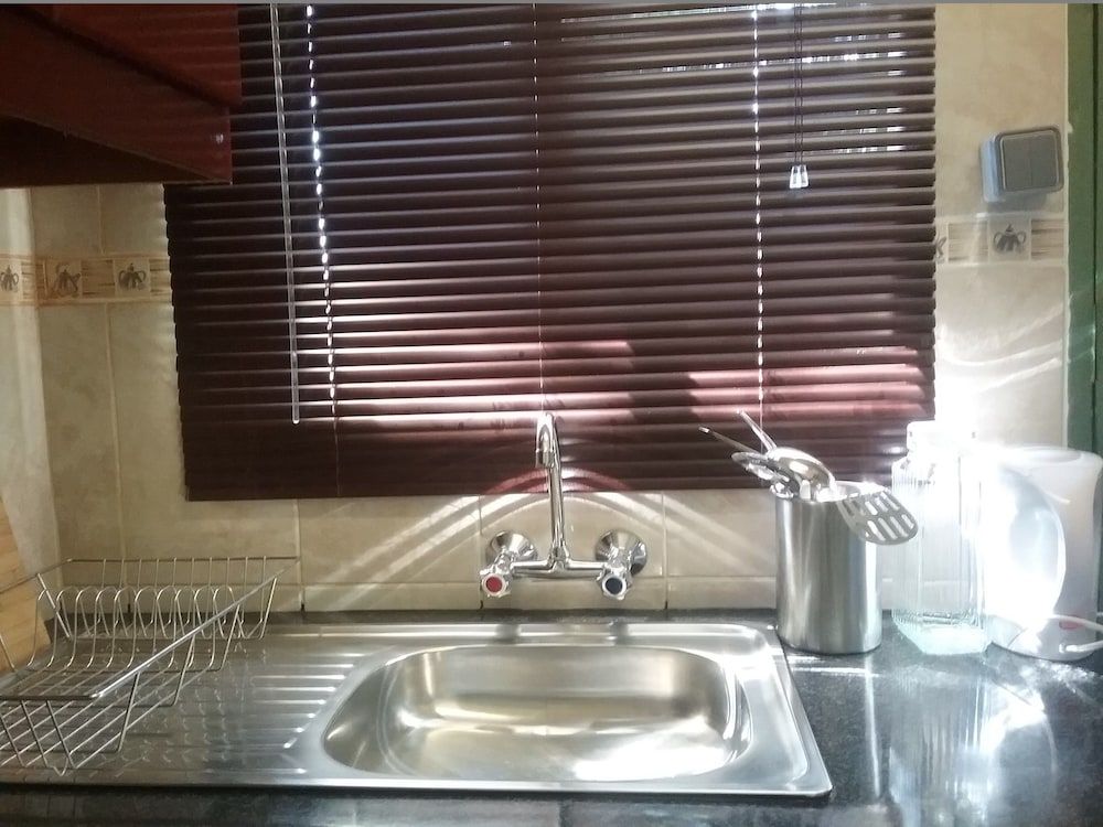 Masikiro Self-Catering Units Family Apartment, 1 Bedroom 6