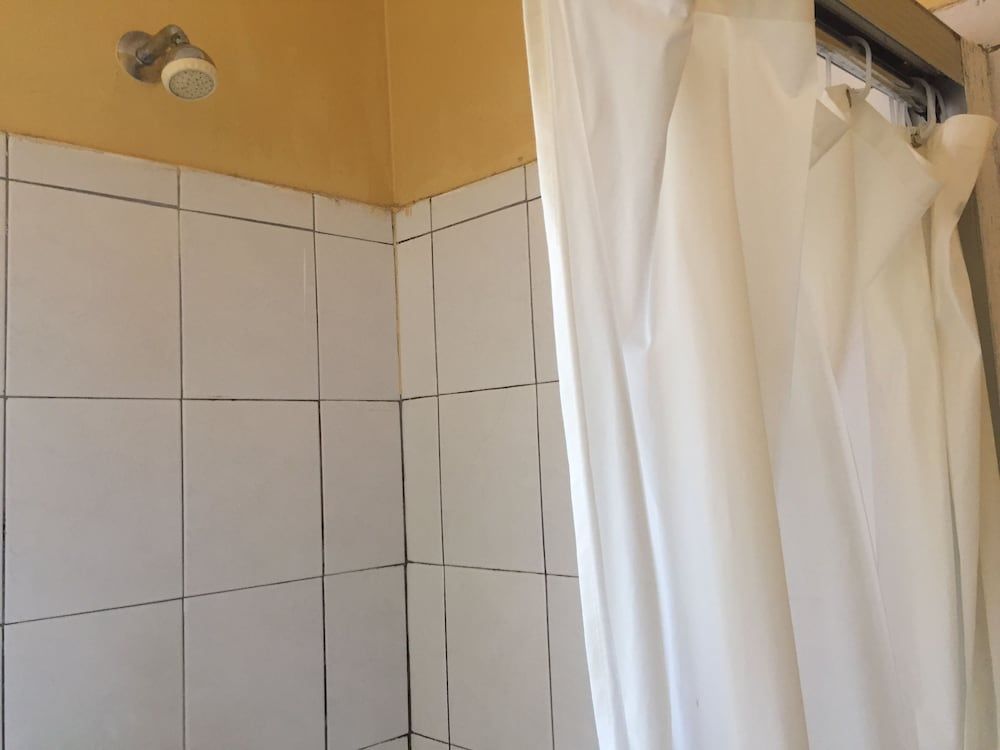 Liya Guest Lodge Standard Double Room 11