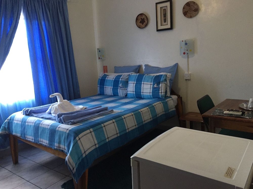 Liya Guest Lodge Standard Double Room 9