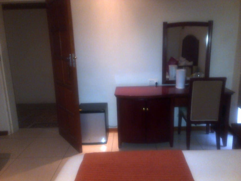 Comfort Palace Guesthouse Kasane Standard Double Room 10