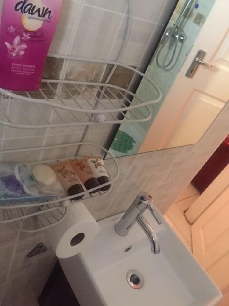 Comfort Palace Guesthouse Kasane Standard Double Room 17