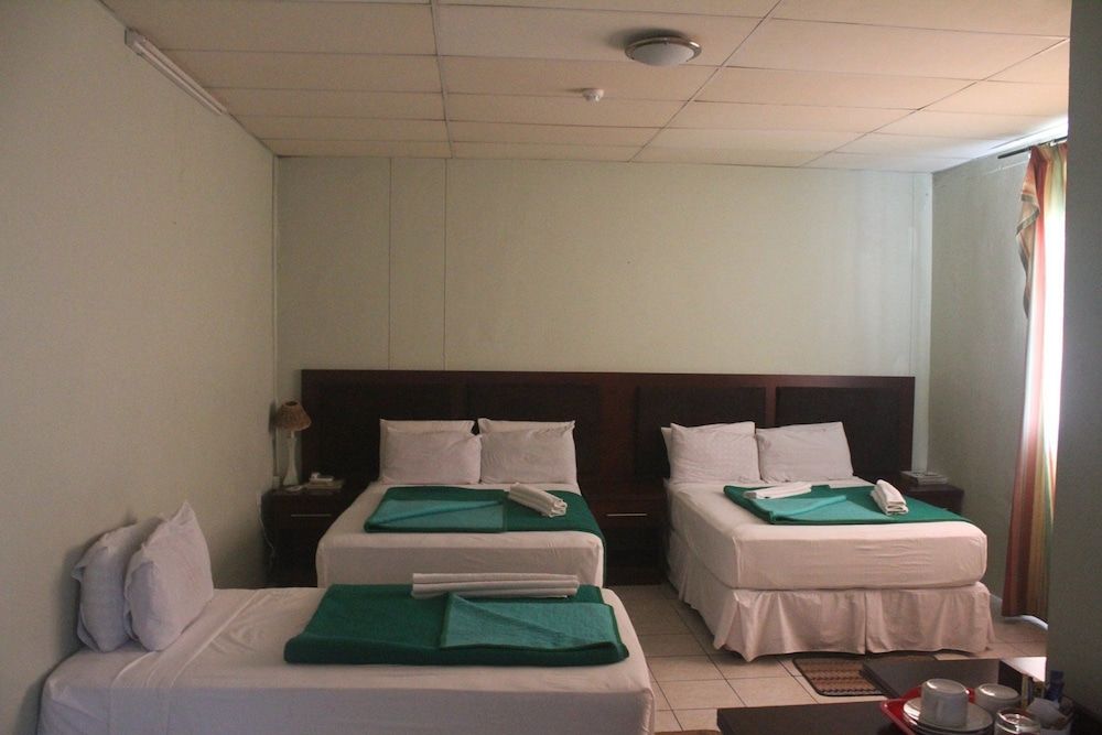 City Inn Lodge Twin Room, Garden View 2