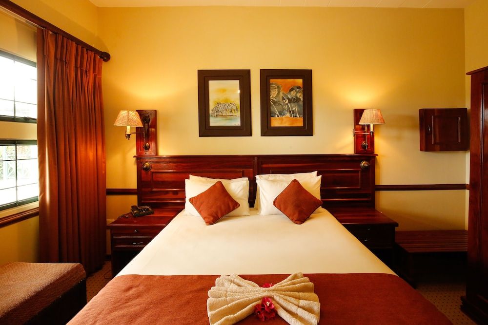 Maun Lodge Room (River) 2