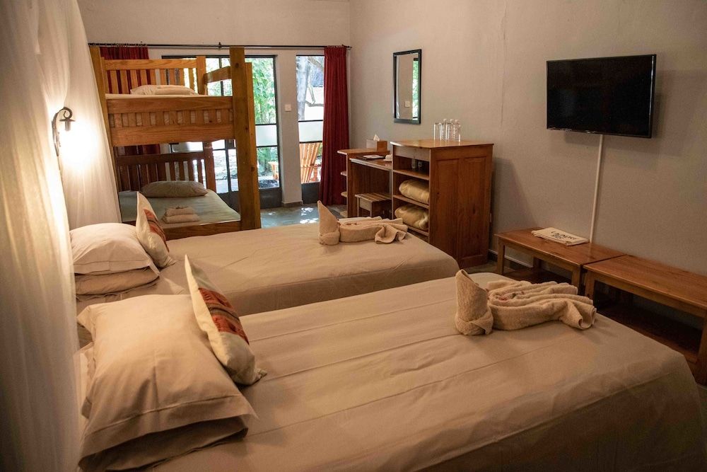 Island Safari Lodge Family Double or Twin Room
