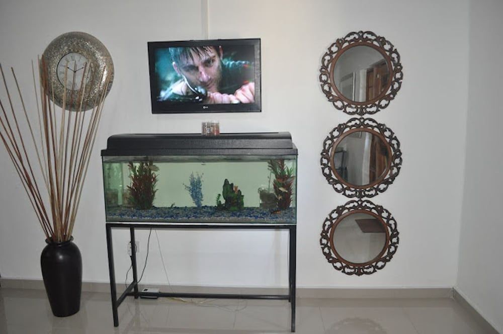 Crown Guest Lodge Executive Room 8