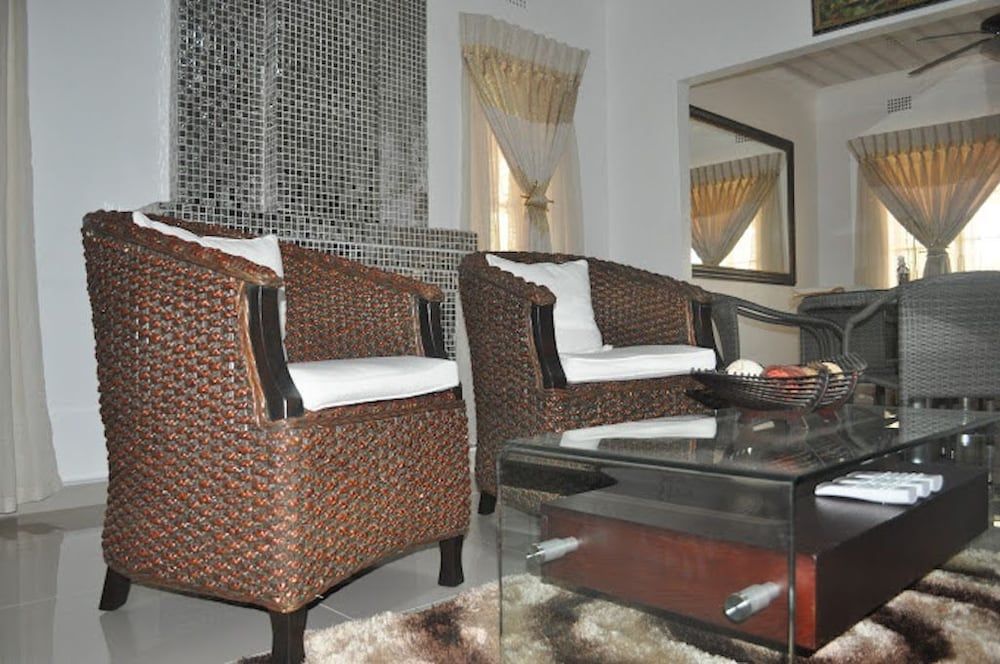 Crown Guest Lodge Executive Room 3