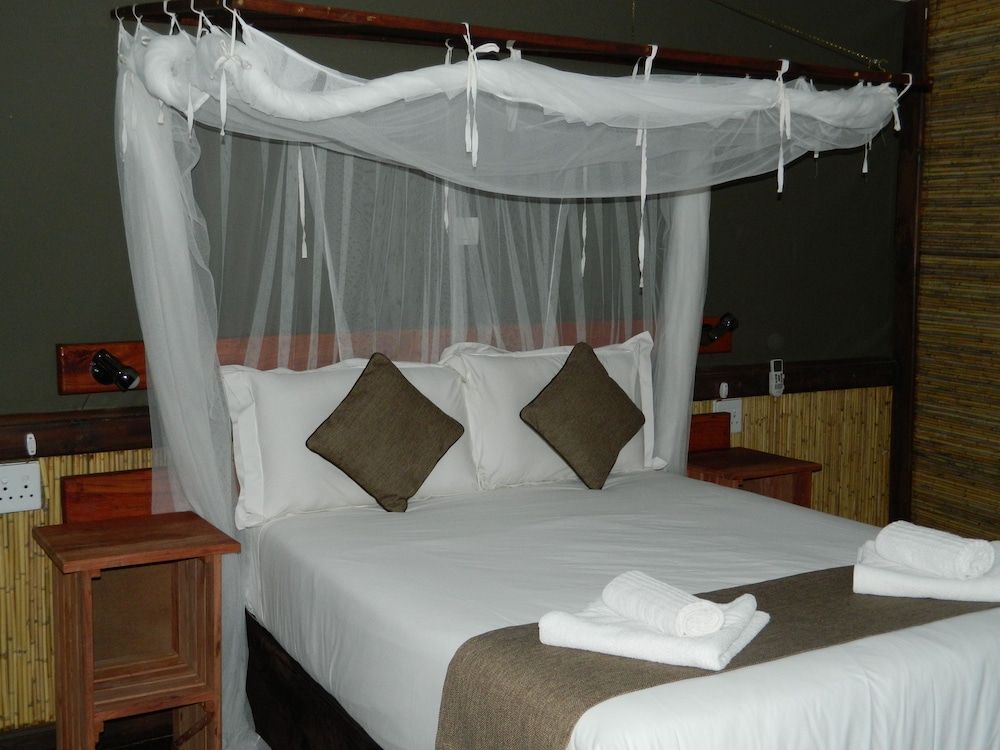 Kwalape Safari Lodge Standard Room (Kwalape) 3