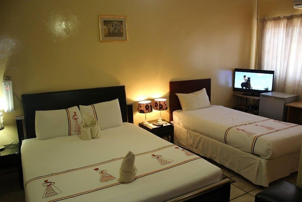 Nkanga Hotel Double Room 3
