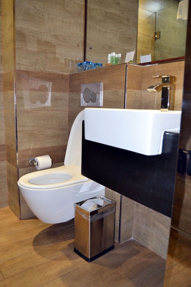 Aquarian Tide Hotel Double Room 5