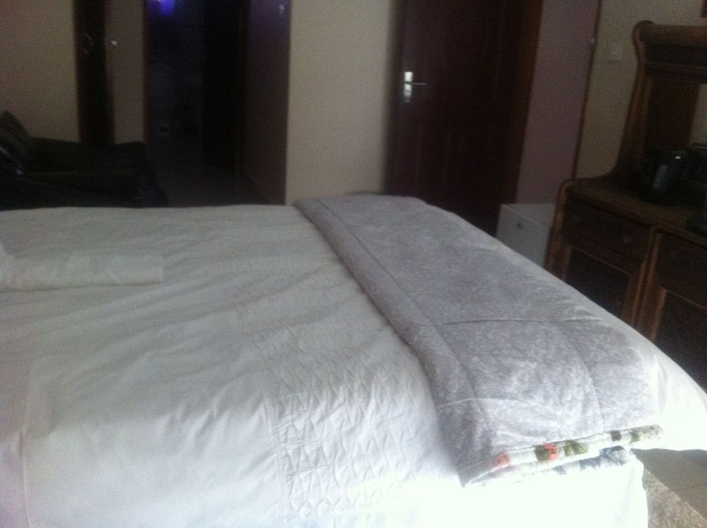 Amariah Guest House Executive Room, Garden View 6