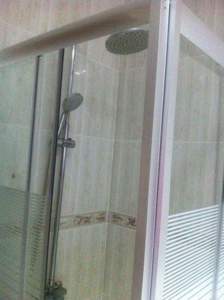 Amariah Guest House Twin Room, Garden View 6